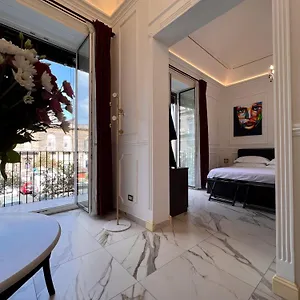 https://ricci-palace-suites.catania-hotels.net